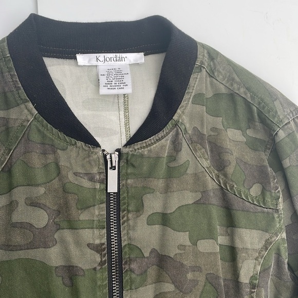 K. Jordan Women’s Camo Camouflage Lightweight Jacket Size Small - Picture 4 of 8